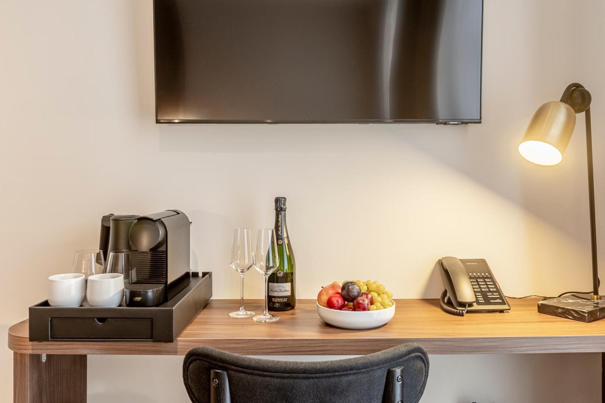 Le Madame By Sweett Hotel Paris Ruang foto